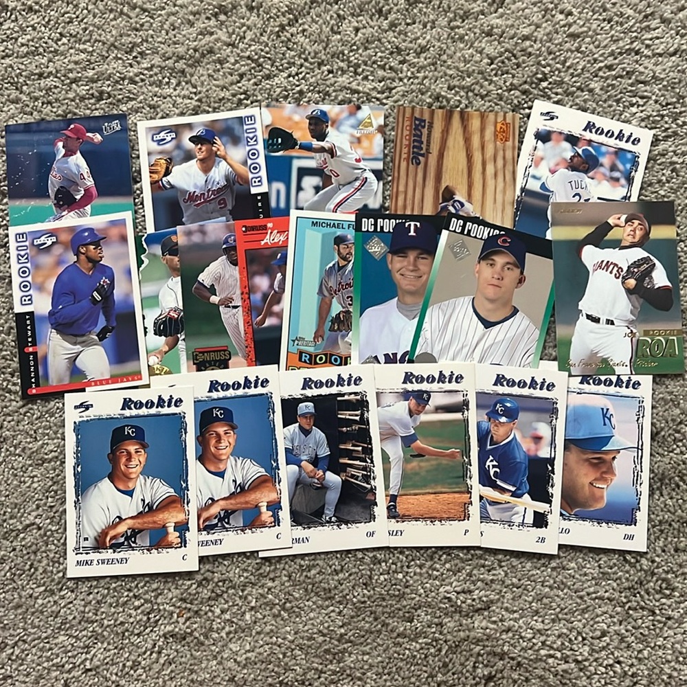 42 rookie baseball cards